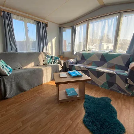 Mobilhome De Lucie Et Julien